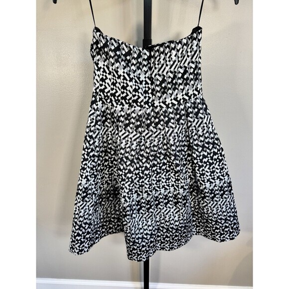Eva Franco Fifi Black & Silver Geometric Bow Front Strapless Fit & Flare Dress 0 - Picture 5 of 5